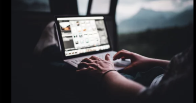 Digital nomad
